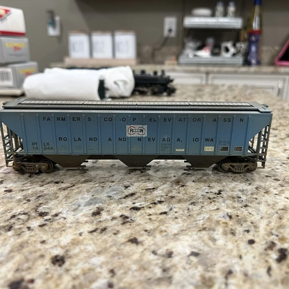 Midwest‎ Railcar Corporation (MWCX) 